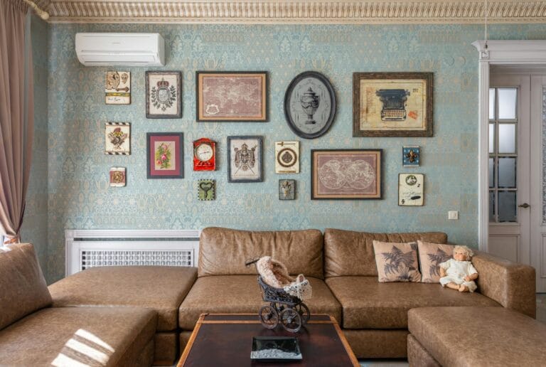 Cozy living room with vintage pictures